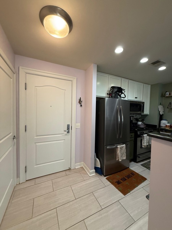Emergency flood response and structural drying on an Arlington, VA loss