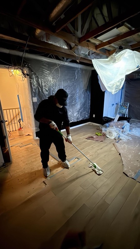 Flood cleanup and dehumidification on a Tysons, VA water damage project